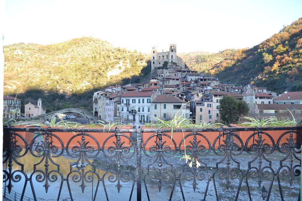 Al Ponte Vecchio Appartamento Dolceacqua Esterno foto